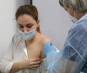 Исследования показали, что вакцины от коронавируса могут быть менее эффективными для женщин - goodnews.ua