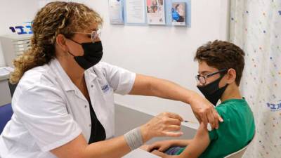 В Израиле началась вакцинация детей 12-15 лет: желающих прививаться мало - vesty.co.il - Израиль