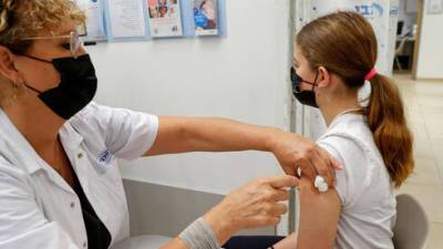 Вакцинация детей 12-15 лет: можно ли идти на прививку без родителей - vesty.co.il - Израиль