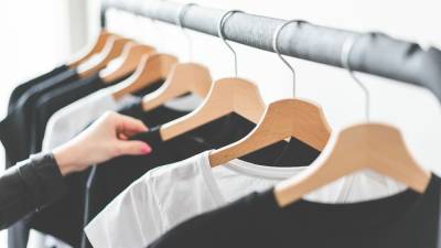 Блогер поделилась простым способом вывести масляные пятна с одежды - inforeactor.ru