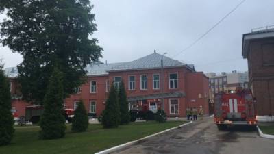 Три человека погибли при пожаре в больнице в Рязани - 5-tv.ru - Рязань