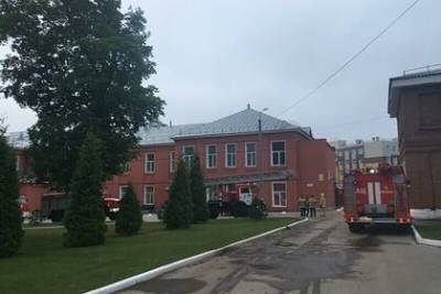 В Рязани при пожаре в больнице погибли три человека - lenta.ru - Рязань