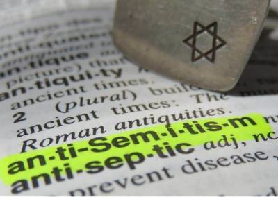 Чешские евреи сообщают о росте онлайн-антисемитизма на фоне пандемии COVID и мира - cursorinfo.co.il - Израиль - Чехия