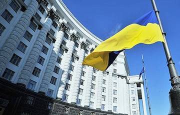 Украина смягчила правила въезда в страну - charter97.org