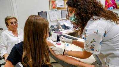 В Израиле открываются экстренные центры вакцинации подростков: подробности - vesty.co.il - Израиль