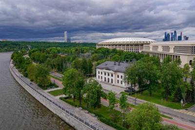 Москвичей предупредили о ливне с грозой - yur-gazeta.ru