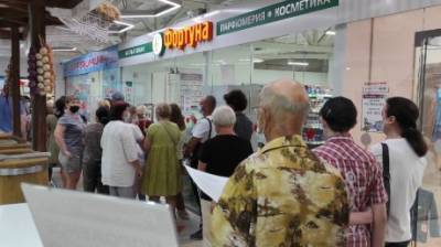Зареченцы забыли о безопасности ради прививки от коронавируса - penzainform.ru