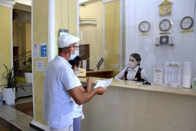 В Сочи проследят за соблюдением новых правил заселения туристов в гостиницы и отели - kuban.mk.ru - Краснодарский край - Сочи