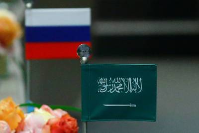 Россия и Саудовская Аравия «встали у руля» мирового энергетического рынка - lenta.ru - Россия - Саудовская Аравия