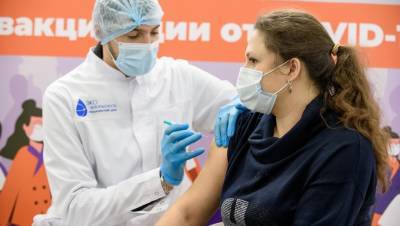Число вакцинированных от коронавируса в Петербурге приближается к 1 млн - dp.ru - Санкт-Петербург