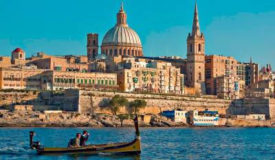 Крис Ферн - Мальта стала первой страной Европы, запретившей въезд непривитым людям - og.ru - Евросоюз - Мальта