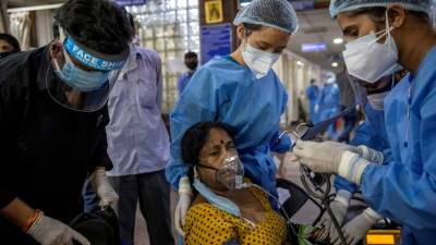 Александр Гинцбург - В Индии за сутки выявили более 42 тысяч случаев коронавируса - russian.rt.com - Индия