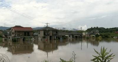 Потоп в Японии: власти заявили об угрозе для 240 тысяч человек (фото, видео) - focus.ua - Украина - Япония