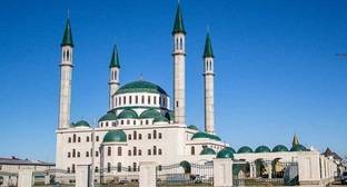 Коллективные молитвы приостановлены в мечетях Карачаево-Черкесии в связи с COVID-19 - kavkaz-uzel.eu - республика Дагестан - республика Карачаево-Черкесия