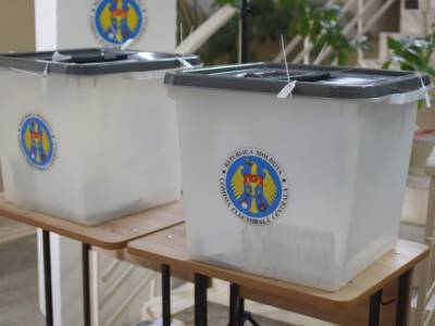 В Молдове начались досрочные парламентские выборы - unn.com.ua - Украина - Киев - Молдавия