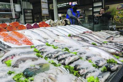 Рыба дорожает, опережая инфляцию - ng.ru - Россия - Москва