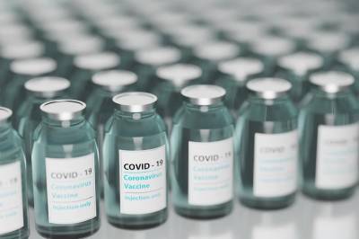В Петербурге производство вакцины «Спутник Лайт» против COVID-19 могут запустить в октябре 2021 года - abnews.ru - Санкт-Петербург - Пресс-Служба