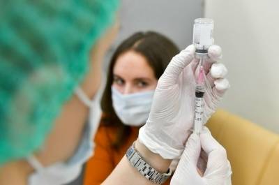 Врач рассказала, как облегчить реакцию на прививку от коронавируса - pnp.ru