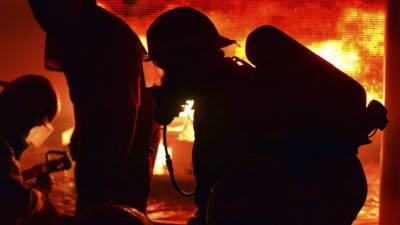 Пожар охватил ковид-больницу в Ираке: погибли 40 человек - mir24.tv - Ирак - Эн-Насирия