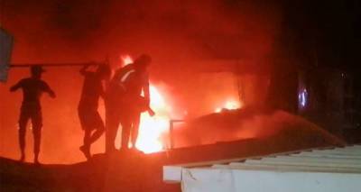 В Ираке около 60 человек погибли при пожаре в больнице для больных COVID-19. Видео - ru.armeniasputnik.am - Ирак - Армения - Эн-Насирия