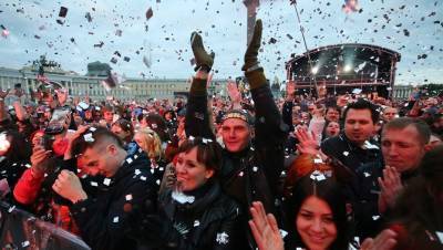 Александр Беглов - В Петербурге с 13 июля вступают в силу новые запреты на массовые мероприятия - dp.ru - Санкт-Петербург