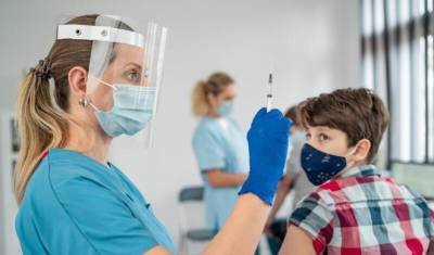 Вакцинация подростков от коронавируса начнется до 20 сентября - newizv.ru