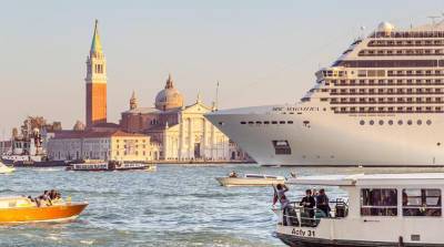 Большим круизным лайнерам запретят заплывать в центр Венеции - belta.by - Белоруссия - Италия - Минск