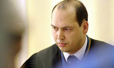 Виктор Медведчук - Судья, который продлил домашний арест Медведчуку, через несколько часов отпустил за крупную взятку «вора в законе» - capital.ua - Украина - Киев