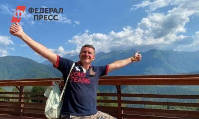 Игорь Ракша - В Тюмени эксцентричный бизнесмен вздумал дарить часы за прививку - fedpress.ru - Тюмень