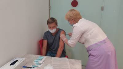 В Санкт-Петербурге началась вакцинация трудовых мигрантов - inforeactor.ru - Санкт-Петербург