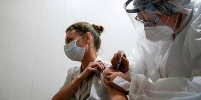 Андрей Клишас - В России за фейки о вакцинации от коронавируса можно получить до трех лет тюрьмы - ruposters.ru - Россия