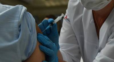 Джен Псаки - В Госдепе заявили, что Россия и Китай пытаются опорочить западные вакцины против COVID-19 - argumenti.ru - Россия - Сша - Китай
