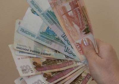 Банки стали реже давать россиянам деньги на машины - ya62.ru - Россия