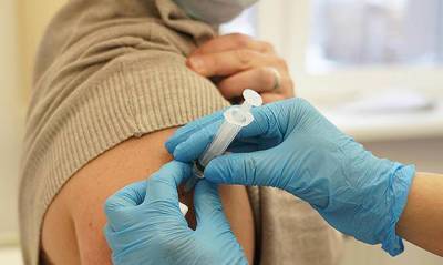 С начала вакцинации в Украине уже сделали более 4 млн прививок - capital.ua - Украина