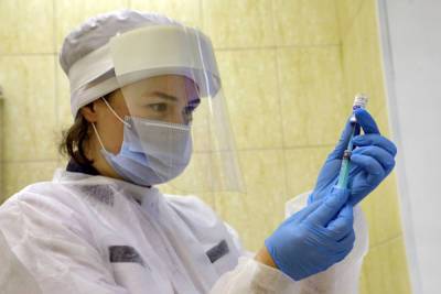 В Петербурге прививки от коронавируса сделали более 1,1 млн человек - abnews.ru - Санкт-Петербург