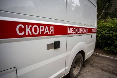 Пациент с коронавирусом покончил с собой в коридоре больницы в Новосибирске - novos.mk.ru - Новосибирск - Новосибирская обл.