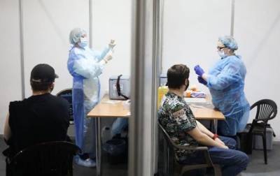 В Украине замедлилась COVID-вакцинация - korrespondent.net - Украина