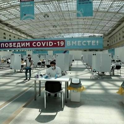 Прививку от covid-19 в Гостином дворе в Москве уже сделали 42 тыс человек - radiomayak.ru - Россия - Москва