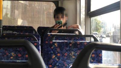 Нафтали Беннет - Без масок в автобусах: пассажиры боятся делать замечания нарушителям - vesty.co.il - Израиль