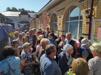 Балахнинцы жалуются на очереди на вакцинацию от COVID-19 - vgoroden.ru - Дзержинск