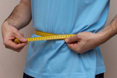 Мужчина сбросил 32 килограмма за 10 месяцев и поделился своим методом похудения - lenta.ru - Индия