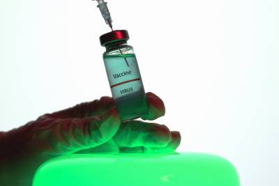 Популярность вакцины «КовиВак» объяснили «убитым» вирусом - abnews.ru - Россия