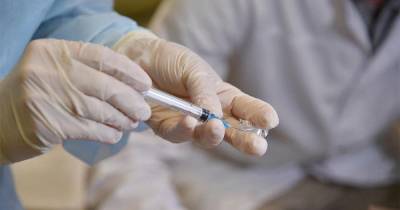 Алексей Аграновский - Вирусолог назвал последствия отказа от второй дозы вакцины от COVID - ren.tv