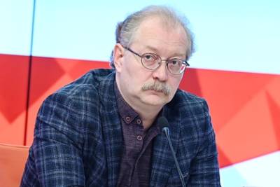 Андрей Продеус - Ведущий Первого канала объяснил низкий процент вакцинированных в России - lenta.ru - Россия