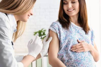 Власти Дании разрешили беременным вакцинироваться от коронавируса - eadaily.com - Сша - Канада - Дания