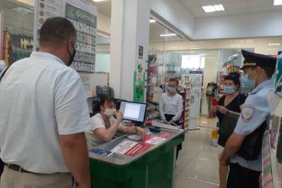 В Пензе на посетителей торговых центров без масок составляют протоколы - mk.ru - Россия - Пенза - Пресс-Служба