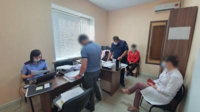 Руководителей ульяновских частных клиник поймали на изготовление фальшивых справок о вакцинации - ulpravda.ru