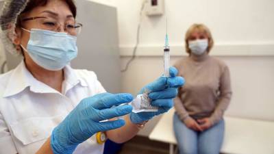 В Москве во всех прививочных пунктах началась повторная вакцинация - iz.ru - Россия - Москва - Израиль