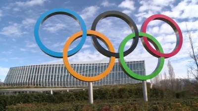 МОК отменил запрет на фотографии спортсменов, преклонивших колено на Играх-2020 - vesti.ru - Англия - Токио - Чили