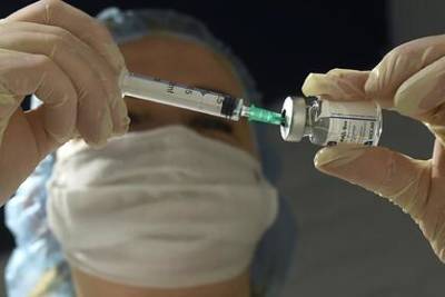 Михаил Мурашко - В России первую прививку от COVID-19 получили около 35 миллионов человек - lenta.ru - Россия